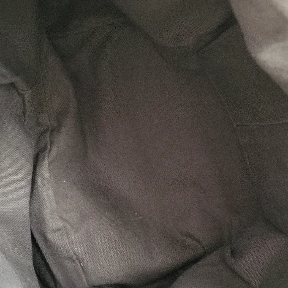 Elegant Snakeskin Patterned Tote Bag - Picture 6 of 6